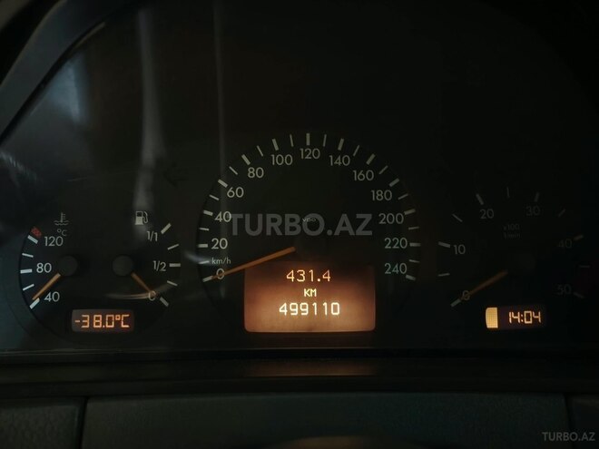 Mercedes E 220 2000, 500,000 km - 2.2 l - Bakı