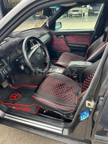 Mercedes C 200 1996, 600,000 km - 2.0 l - Quba