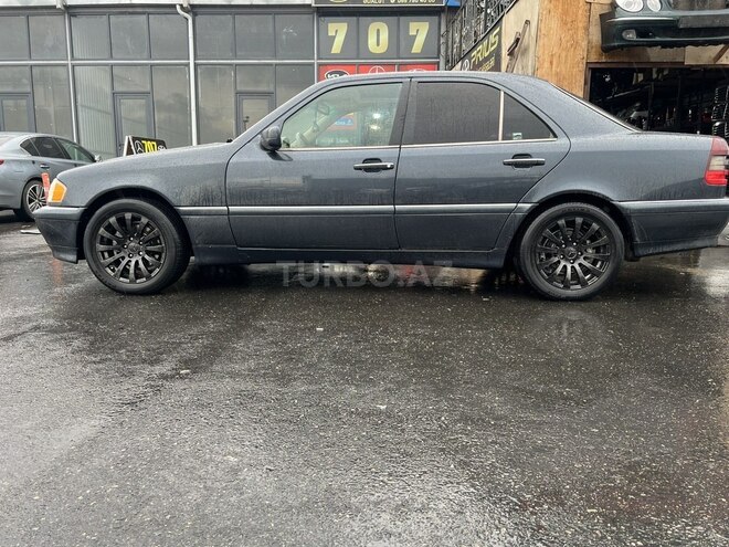 Mercedes C 230 1998, 338,000 km - 2.3 l - Bakı