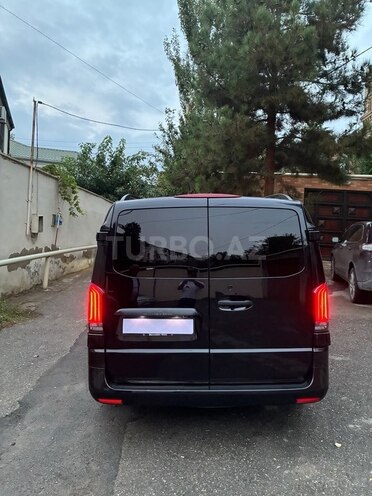 Mercedes Viano 2018, 150,000 km - 2.0 l - Bakı