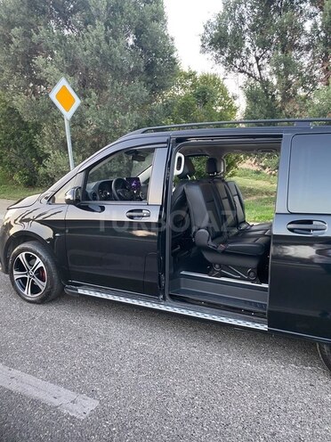 Mercedes Viano 2018, 150,000 km - 2.0 l - Bakı