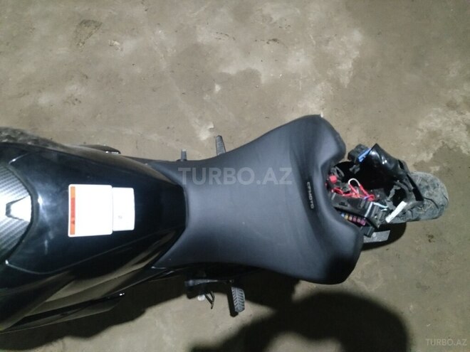 CFMOTO 250 SR 2026, 12,700 km - 0.3 l - Qəbələ