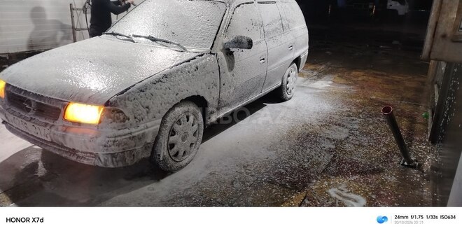 Opel Astra 1995, 350,000 km - 1.6 l - Quba