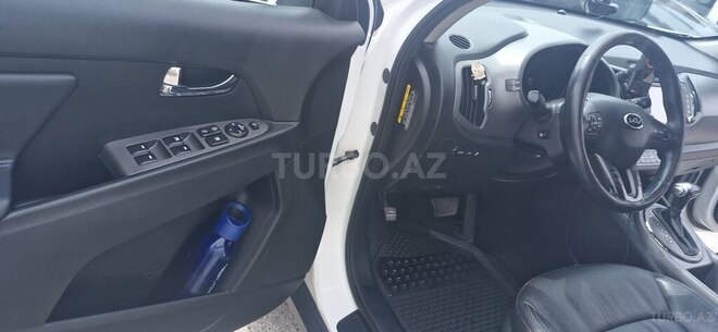 Kia Sportage 2014, 196,800 km - 2.0 l - Bakı