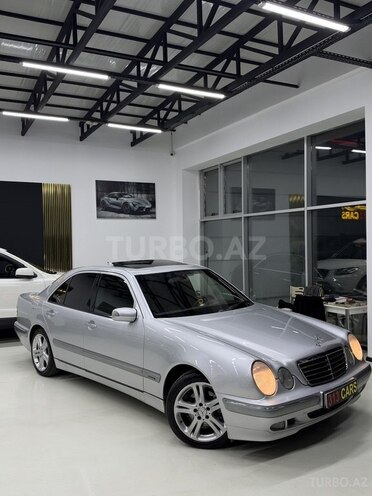 Mercedes E 280 2000, 176,000 km - 2.8 l - Bakı