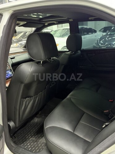 Mercedes E 280 2000, 176,000 km - 2.8 l - Bakı