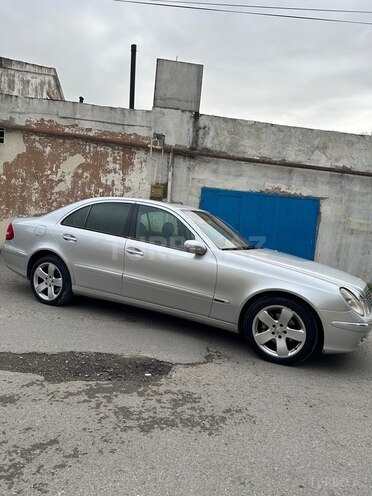 Mercedes E 320 2004, 348,000 km - 3.2 л - Bakı