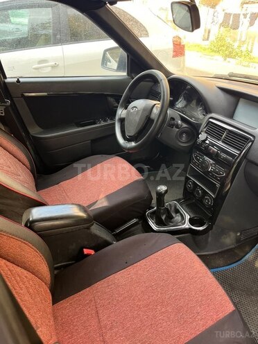 LADA (VAZ) Priora 2018, 270,000 km - 1.6 l - Bakı