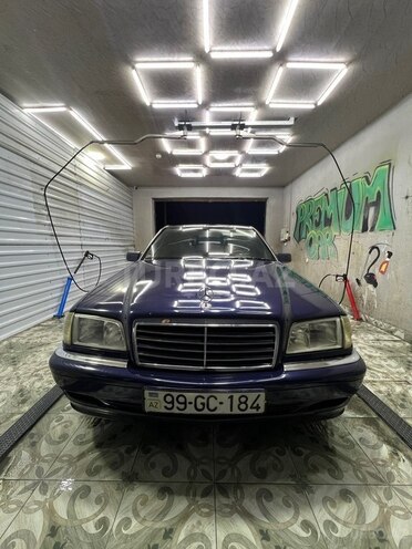 Mercedes C 180 1999, 334,000 km - 1.8 l - Qəbələ