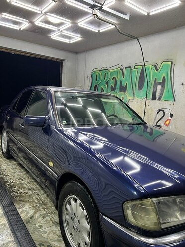 Mercedes C 180 1999, 334,000 km - 1.8 l - Qəbələ