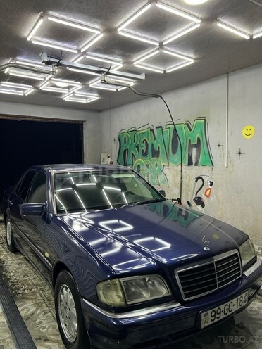 Mercedes C 180 1999, 334,000 km - 1.8 l - Qəbələ