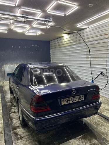 Mercedes C 180 1999, 334,000 km - 1.8 l - Qəbələ