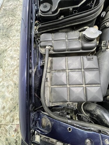 Mercedes C 180 1999, 334,000 km - 1.8 l - Qəbələ