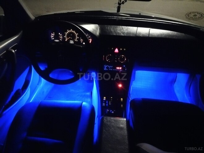 Mercedes C 230 1999, 333,333 km - 2.3 л - Sumqayıt