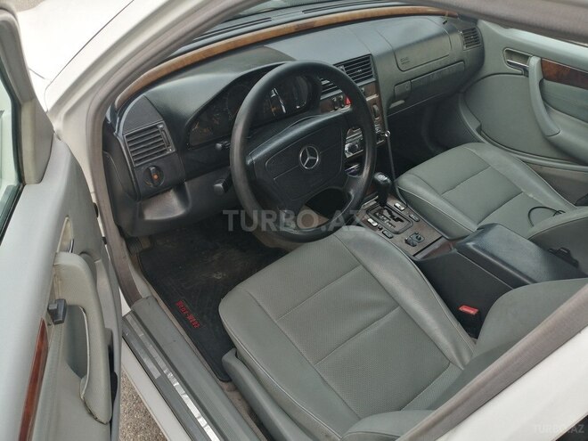 Mercedes C 230 1999, 333,333 km - 2.3 л - Sumqayıt
