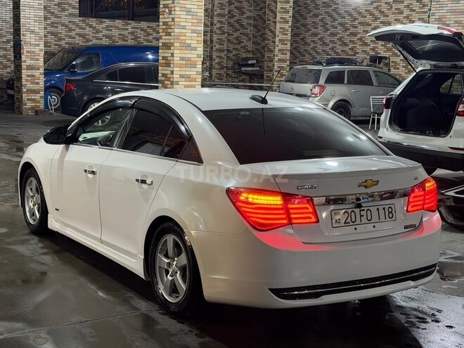 Chevrolet Cruze 2015, 276,000 km - 1.4 l - Gəncə