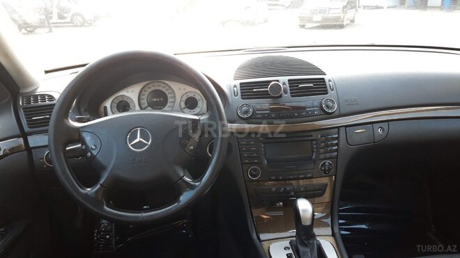 Mercedes E 220 2002, 349,000 km - 2.2 l - Bakı