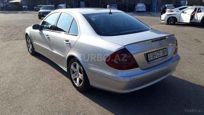 Mercedes E 220 2002, 349,000 km - 2.2 l - Bakı