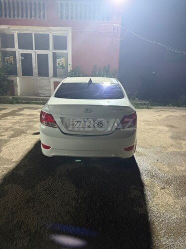 Hyundai Accent 2017, 220,000 km - 1.6 l - Bakı