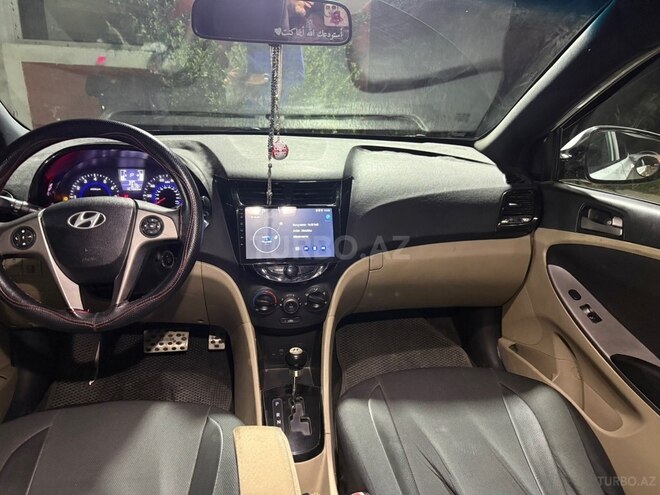Hyundai Accent 2017, 220,000 km - 1.6 l - Bakı