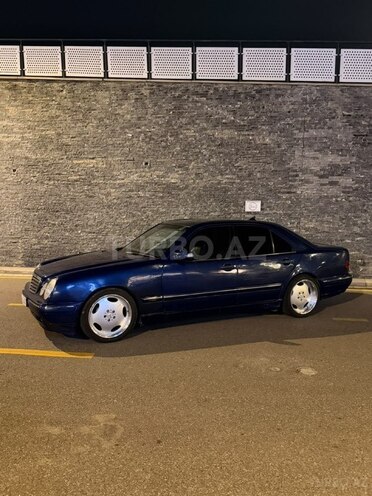 Mercedes E 240 1999, 350,000 km - 2.4 l - Bakı