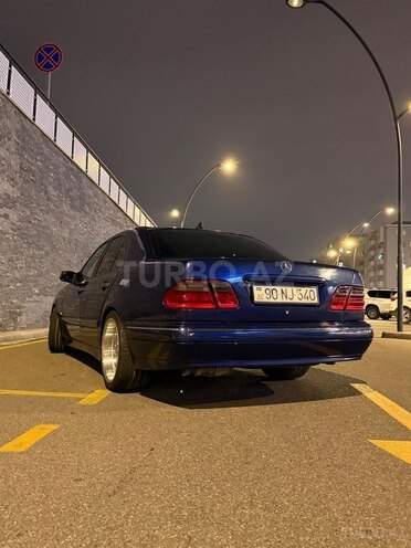 Mercedes E 240 1999, 350,000 km - 2.4 l - Bakı