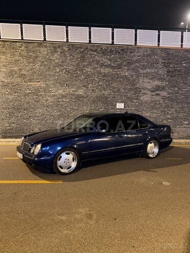 Mercedes E 240 1999, 350,000 km - 2.4 l - Bakı