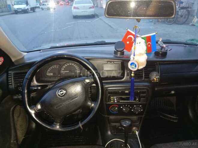 Opel Vectra 1999, 520,000 km - 1.6 l - Şabran