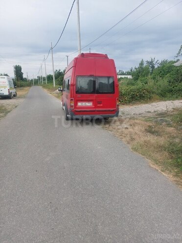 Ford Transit 2007, 325,000 km - 2.4 l - Qusar
