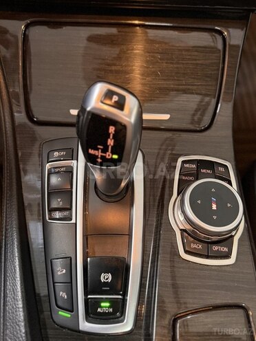 BMW 528 2013, 290,000 km - 2.0 l - Sumqayıt