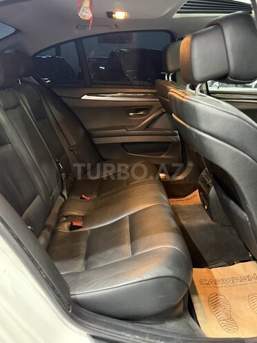 BMW 528 2013, 290,000 km - 2.0 l - Sumqayıt