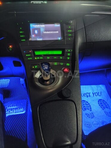 Toyota Prius 2015, 350,000 km - 1.8 l - Bakı