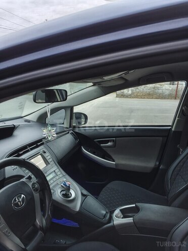 Toyota Prius 2015, 350,000 km - 1.8 l - Bakı