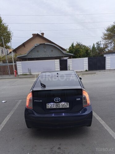 Toyota Prius 2015, 350,000 km - 1.8 l - Bakı