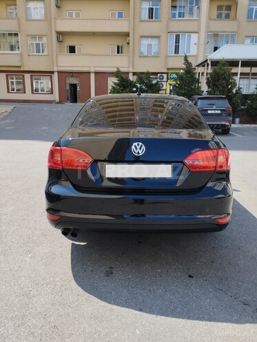 Volkswagen Jetta 2013, 245,000 km - 1.4 l - Bakı