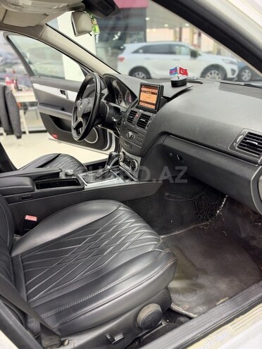 Mercedes C 250 2010, 312,000 km - 2.2 l - Bakı