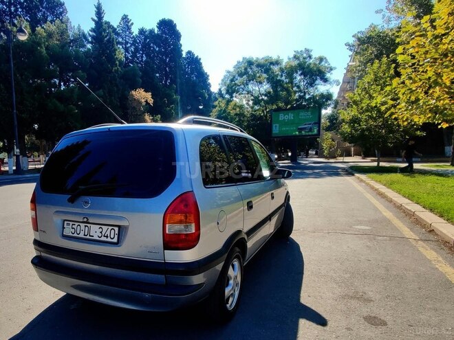 Opel Zafira 2001, 200,000 km - 1.8 л - Bakı