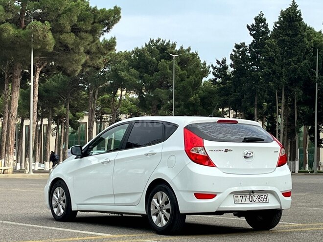 Hyundai Accent 2015, 253,300 km - 1.6 l - Sumqayıt