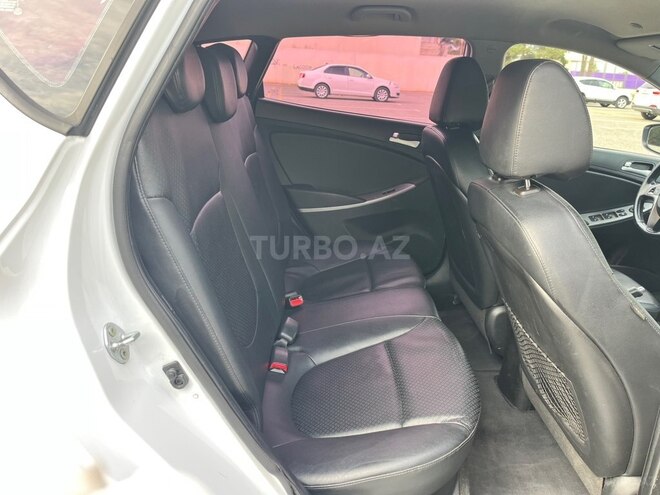 Hyundai Accent 2015, 253,300 km - 1.6 l - Sumqayıt