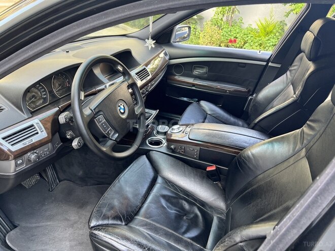 BMW 745 2002, 405,326 km - 4.4 l - Bakı