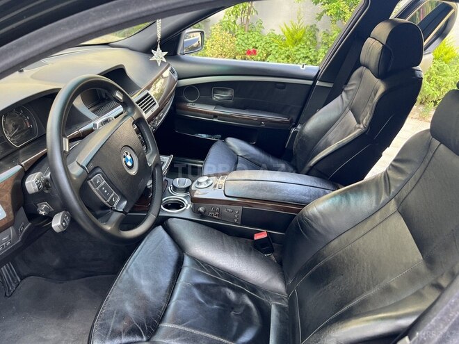 BMW 745 2002, 405,326 km - 4.4 l - Bakı