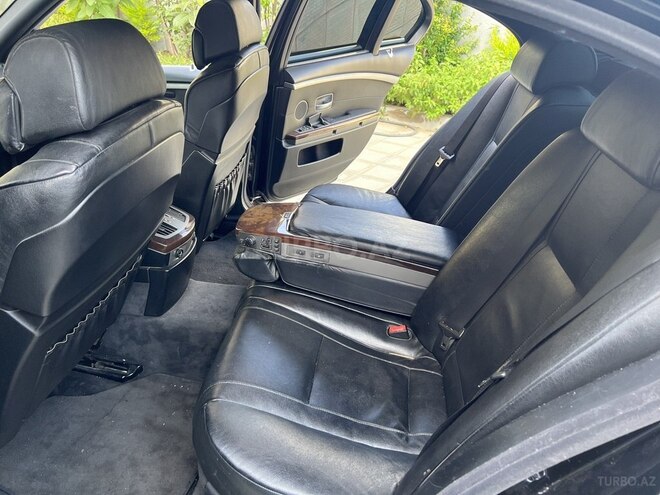 BMW 745 2002, 405,326 km - 4.4 l - Bakı