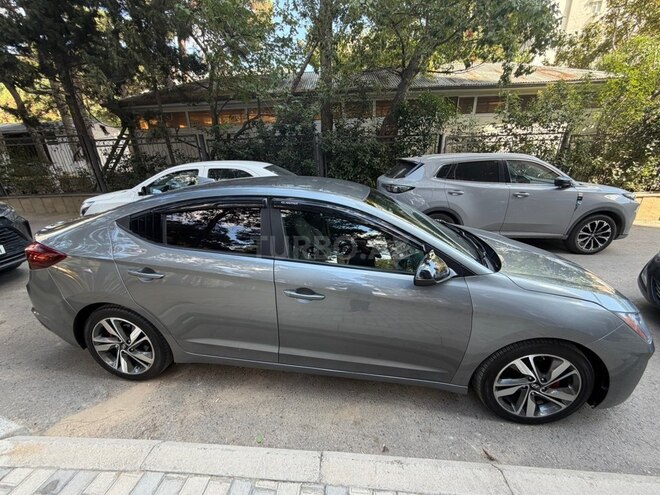 Hyundai Elantra 2019, 152,888 km - 2.0 l - Bakı