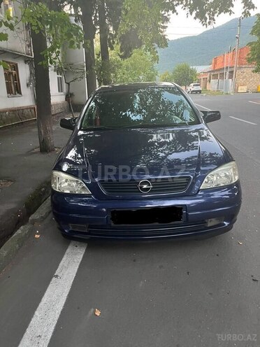 Opel Astra 1999, 320,000 km - 1.6 l - Qax