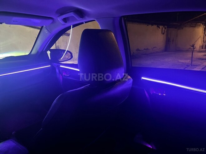 Toyota Corolla 2013, 236,574 km - 1.8 л - Sumqayıt