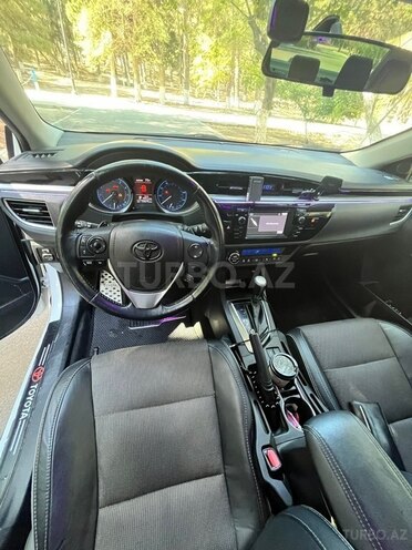 Toyota Corolla 2013, 236,574 km - 1.8 л - Sumqayıt