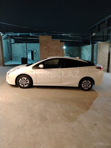 Toyota Prius 2017, 200,456 km - 1.8 l - Bakı