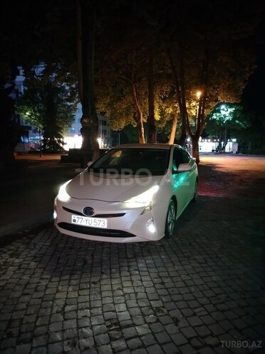 Toyota Prius 2017, 200,456 km - 1.8 l - Bakı