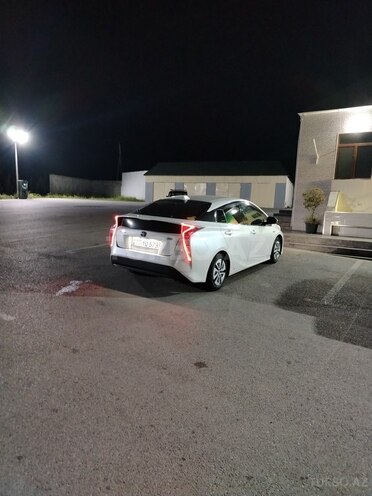 Toyota Prius 2017, 200,456 km - 1.8 l - Bakı