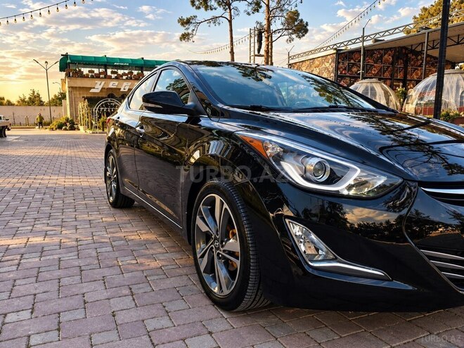 Hyundai Elantra 2015, 144,000 km - 1.8 l - Bakı